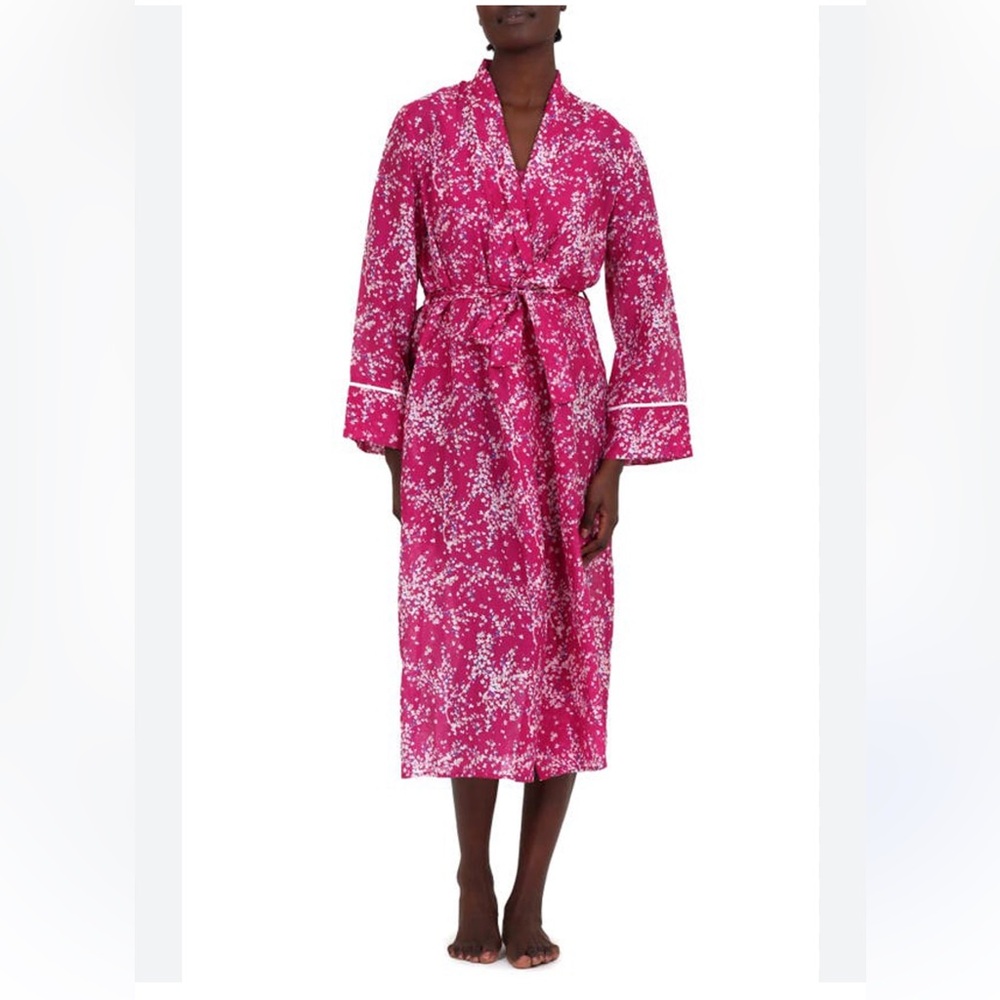 Women's Fuchsia Floral Tie-Waist Robe